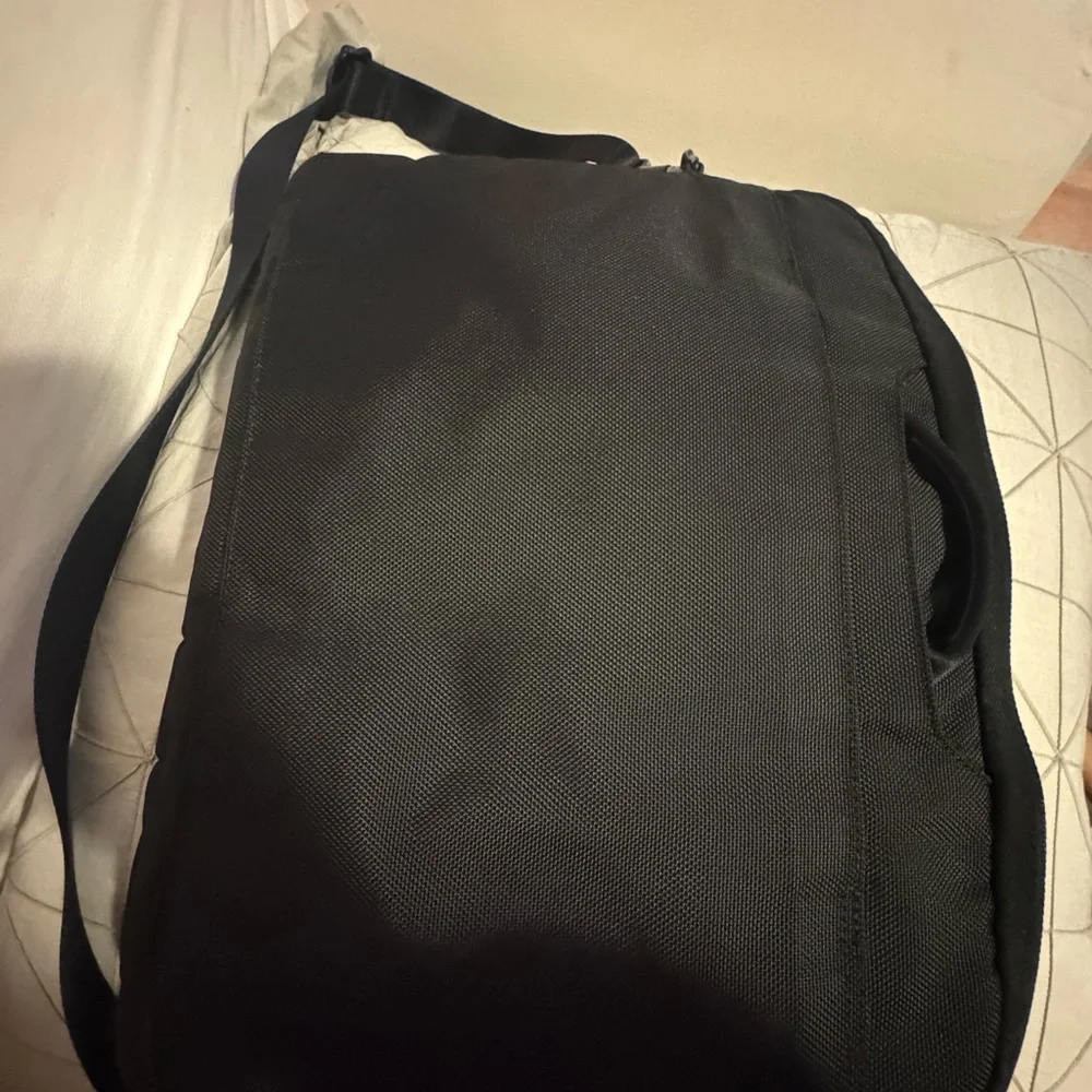 Tumi Black Men's laptop Bag